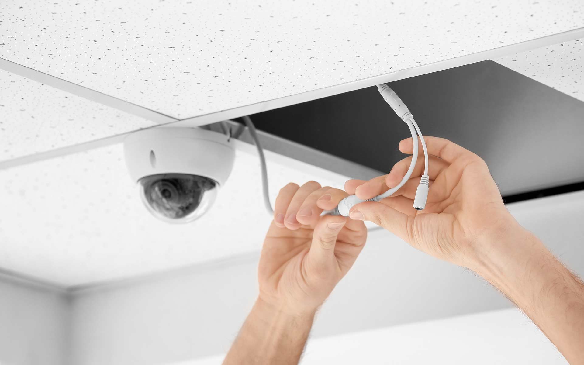 A2B Electrical's electricians can wire up CCTV cameras for properties in Nottingham and the local area. 
